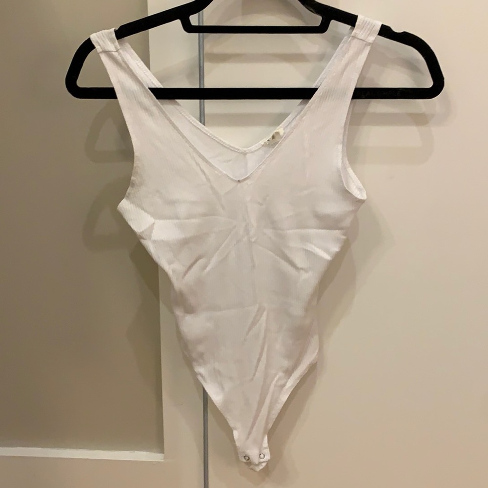White v neck bodysuit